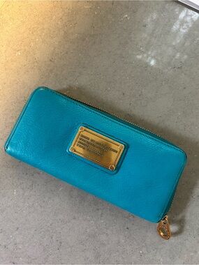 Marc by Marc Jacobs Teal Zip-Around Leather Wallet with Gold Plaque